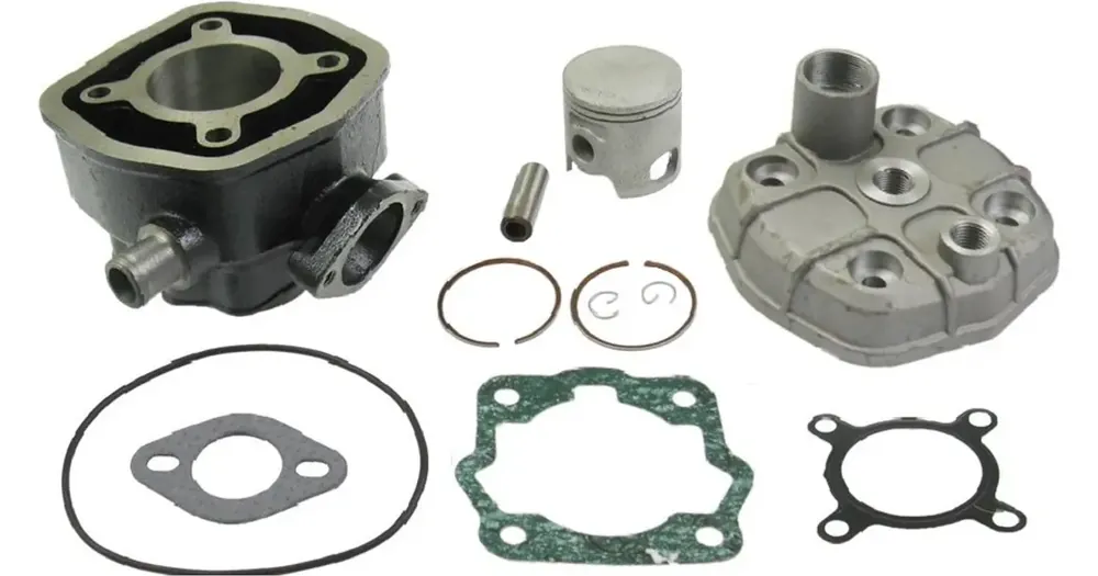 Sylinterisarja kannella, 47.00mm 70cc Derbi Senda LC Löytö