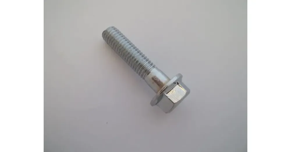 M8x35mm ruuvi, Junak-jarrusatulan kiinnitys Sertifioitu