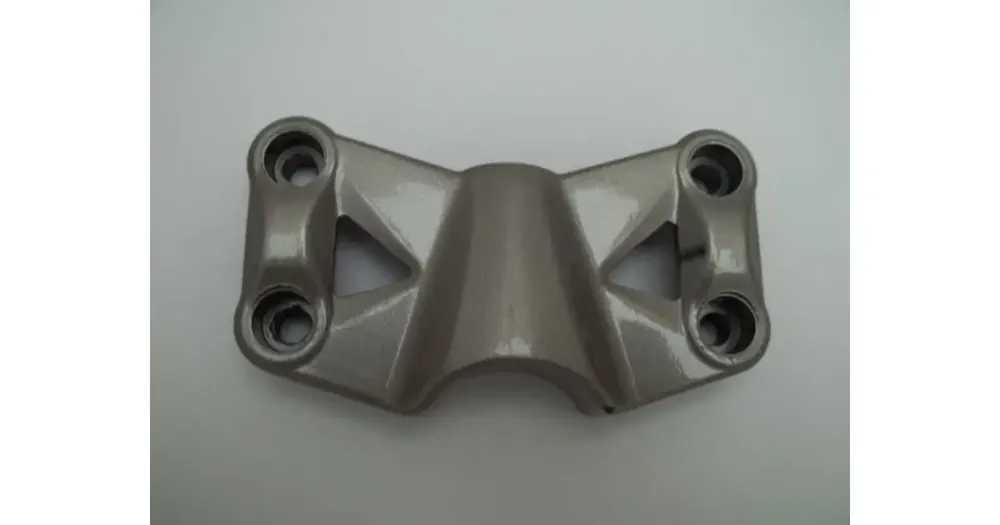 Kuuma Tarjous Ohjaustangon kiinnike Junak 123 / Barton FNX 125