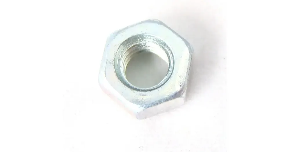 Kampanjahinta Mutteri M6