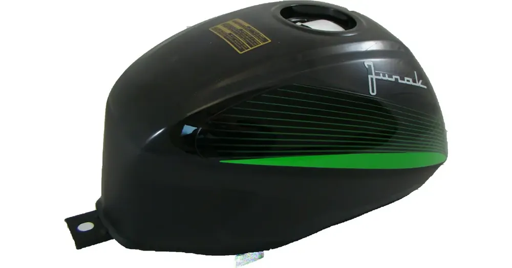 Polttoainesäiliö, musta-vihreä, Junak 901 Sport / 122 Sport Halpa Hinta