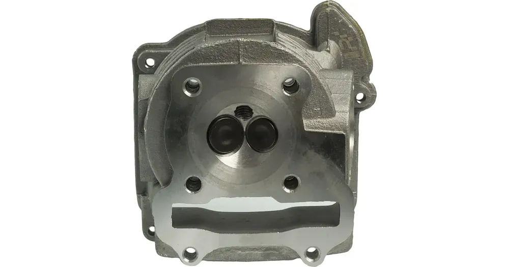 Sylinterikansi, täydellinen, 50,00 mm, 90 cc, ilman EGR ää, standardiventtiileillä, 139QMB/QMA (GY6 50) 4T Heti Saatavilla