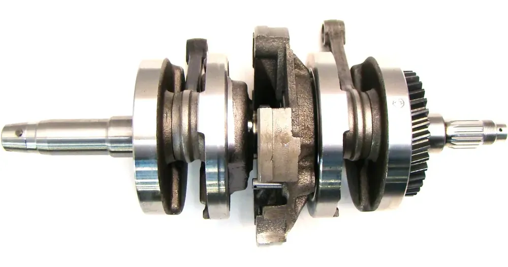 Merkkituote Kampiakseli tasapainoakselin hammaspyörällä Junak M11/M16 125 OHC 4T LC