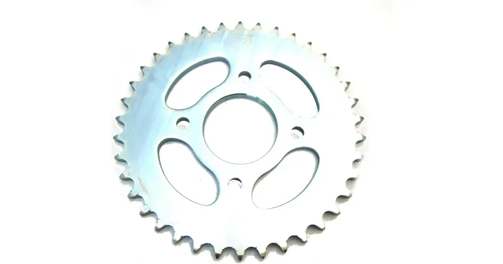 Takaratas 530 38 hammasta, reikä 58 mm / 4 reikää / pulttijako 63 mm Tukkuhinta