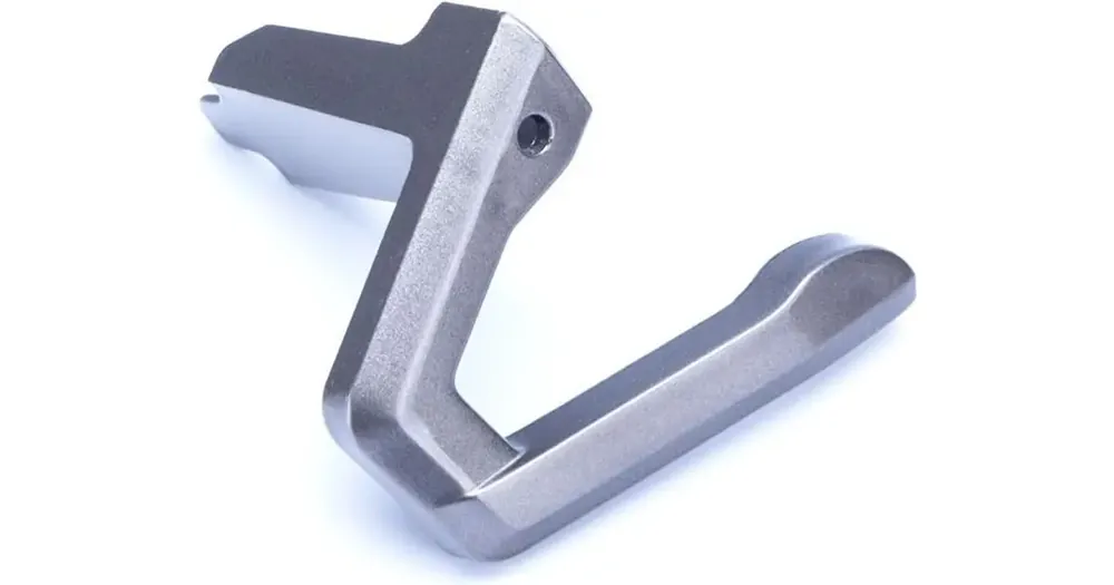 Loppuunmyynti Mittariston suojus oikea Romet ADV 250