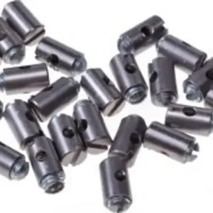 Alennettu 5 mm n varakytkin- ja kaasuvaijerin kiinnike, 1 kpl